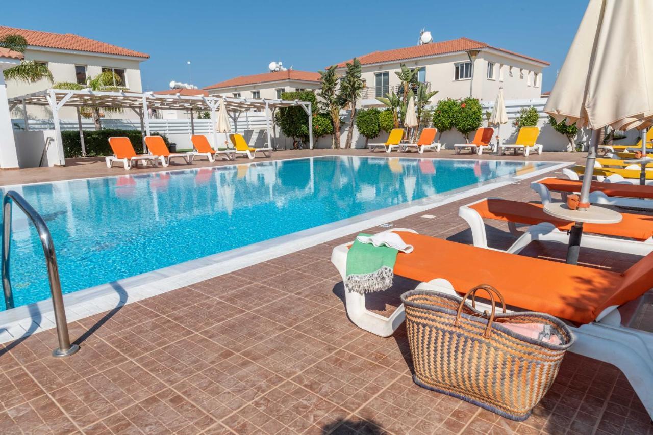 Mythical Sands Resort & Spa, Evilion Apartment Паралимни Екстериор снимка
