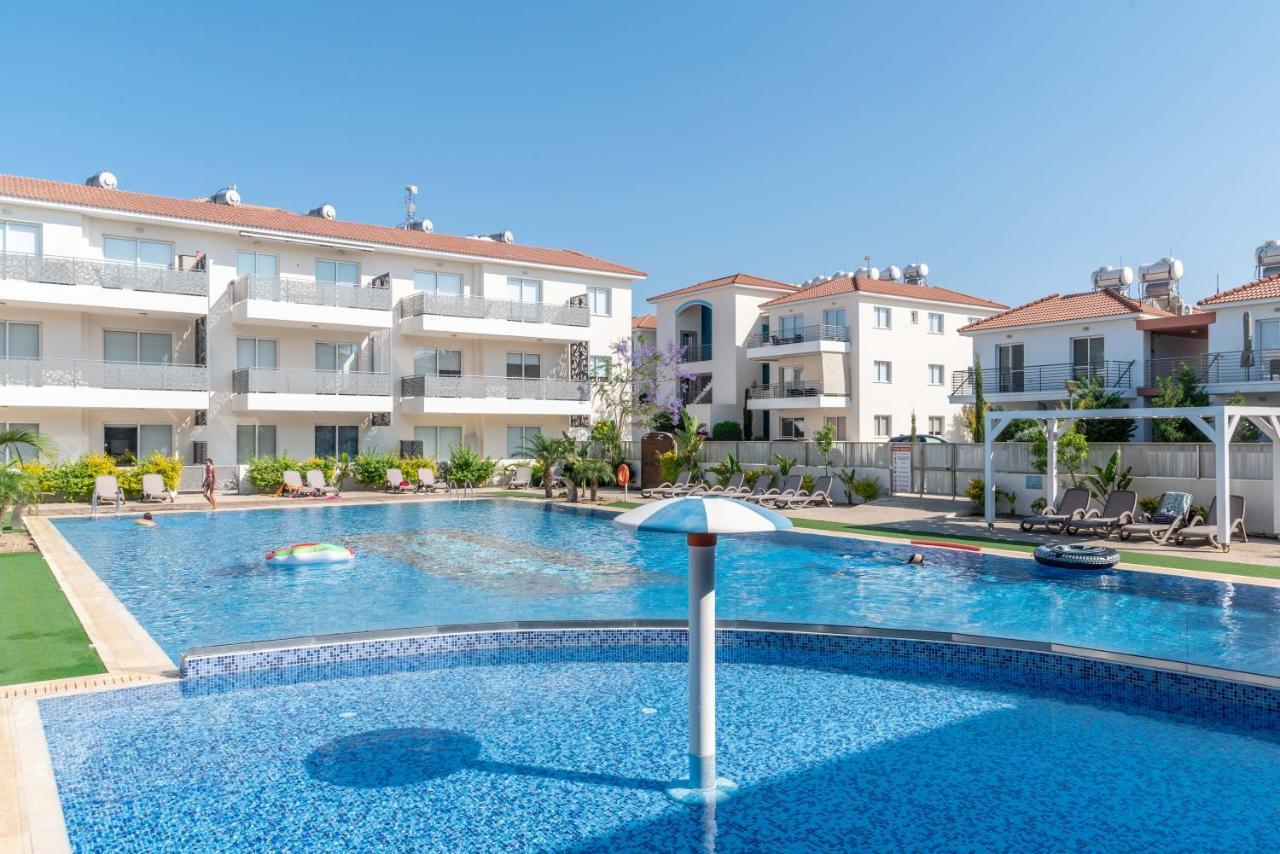 Mythical Sands Resort & Spa, Evilion Apartment Паралимни Екстериор снимка